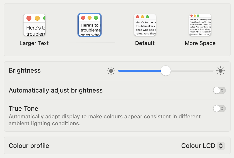 The Display settings in MacOS, rendered in light mode.